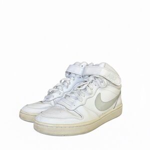 Nike Court Borough Mid 2 Sneaker